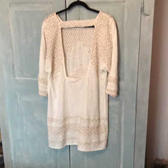 Free People DRESS in Size Large . Colour White with Beige embroidery design - Picture 7 of 10